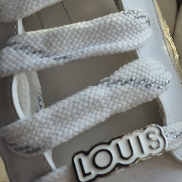 Louis Vuitton White Sneakers \